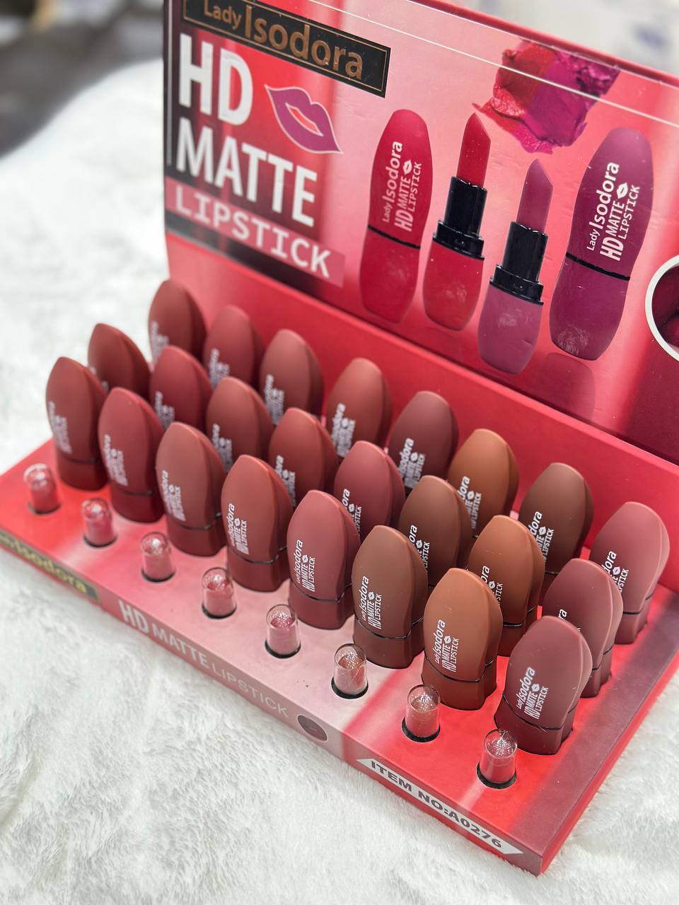 رژ جامد ایزادورا اصلی استندی عمده ((عمده قیمت بسته 24 عددی))