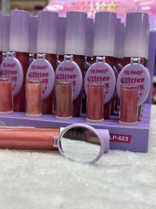 رژ لب شاین دار عمده 3Q beauty ((قیمت سری ۲۴ عددی))